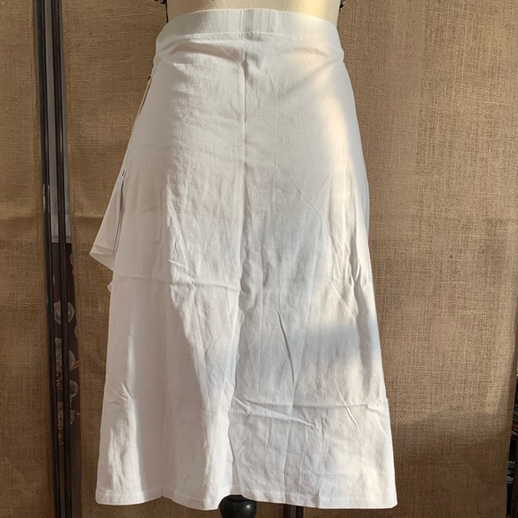 Indigenous Waterfall Skirt- White - Picture 6 of 9